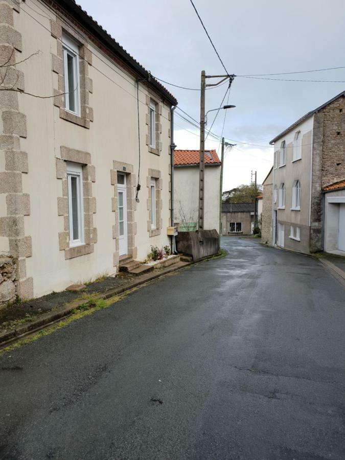 Gite La Belle Vallee Maison Independante 80M2 A 12 Min Du Puy Du Fou Treize-Vents Zewnętrze zdjęcie